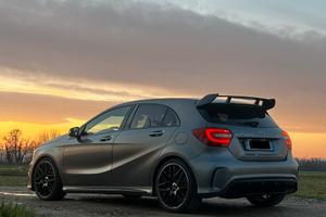 Mercedes A45 amg