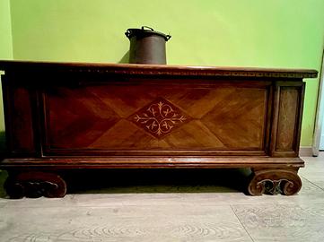 Splendida cassapanca intarsiata dei primi '900