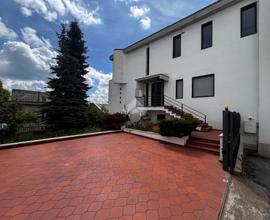 VILLA SINGOLA A POTENZA