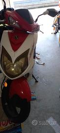 Sym 4 tempi