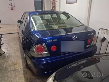 LEXUS IS 2000 - PERFETTA