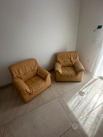2 poltrone