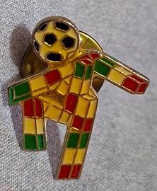 SPILLA DA COLLEZIONE WORLD CUP ITALIA 90