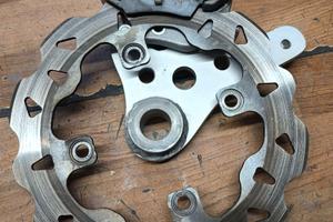 Pinza e disco post. e copripignone Buell S1-M2-X1