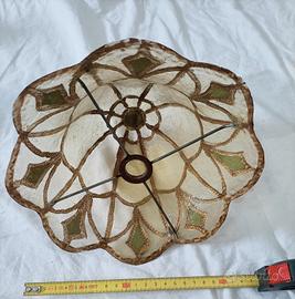 lampadario vintage in vetro madre perla e ottone