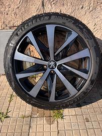 Cerchi in lega + gomme Michelin 235/45 R18