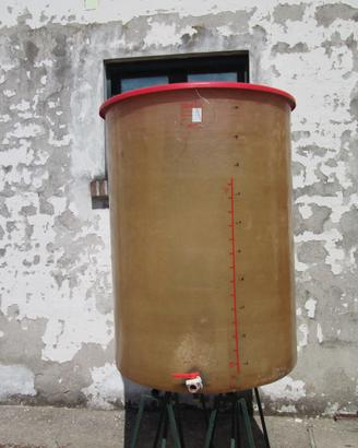 Botte  in vetroresina capacità 10 quintali