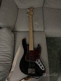 Basso elettrico Roger Sadowsky “Metro Express”