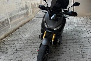 Honda X-Adv