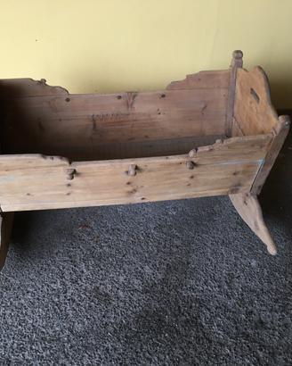 Culla in legno