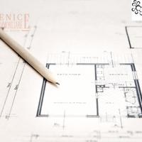 Negozio storico restaurato in posizione centraliss