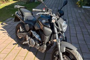 Yamaha MT03 650cc  patente A2
