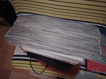 piastrelle PVC adesive 