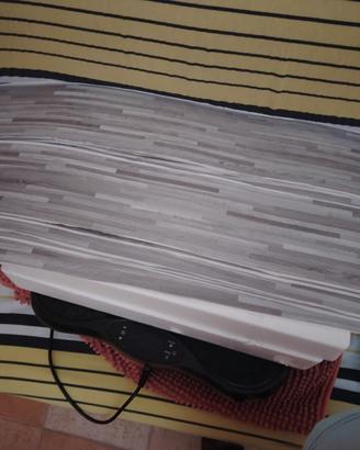piastrelle PVC adesive 