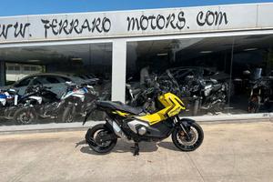 Honda X-ADV 750 2025 / KM 5.000 Tuo a solo 114 Eur
