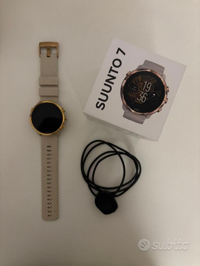 Suunto smartwatch Sports e attrezzatura sportiva usata