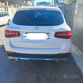 Mercedes Benz GLC 220 D 4 MATIC