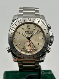 Tudor Aeronaut