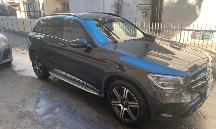 MERCEDES GLC 220D