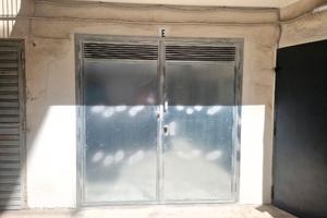 Box auto 14mq in via Francesca Corso CT