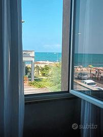 Bilocale vista mare