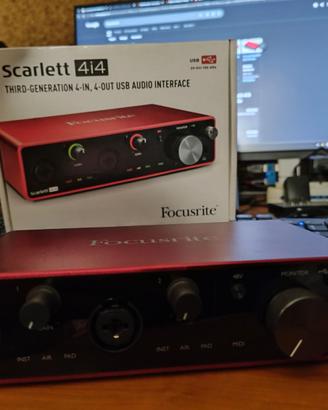 scheda audio Focusrite scarlett 4i4 gen 3