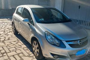 Opel Corsa D - Formia