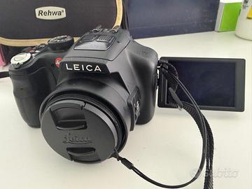 Fotocamera bridge V lux3 LEICA con accessori