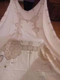   Tovaglia in lino antica 