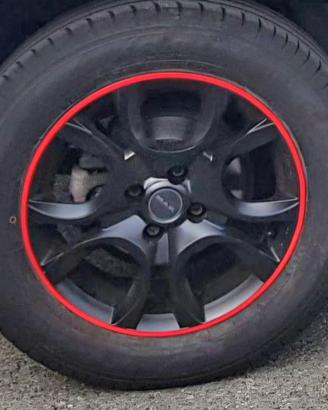 cerchi in lega da 15 e gomme