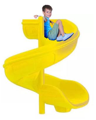 Scivolo a spirale colore rosso