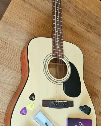 Chitarra CORT AD810 OP