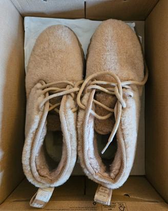 UGG classic mini 