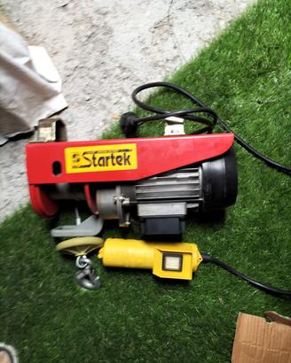 paranco elettrico a fune Startek e braccio  Vevor