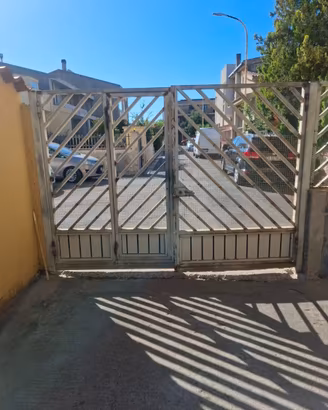 cancello con cancellino incorporato