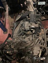 motore Peugeot 206 1.1 benzina HFX