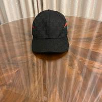 Cappello gucci *PREZZO TRATTABILE*