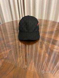 Cappello gucci *PREZZO TRATTABILE*