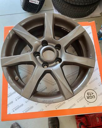 Cerchi in lega da 17" per Kia Sportage