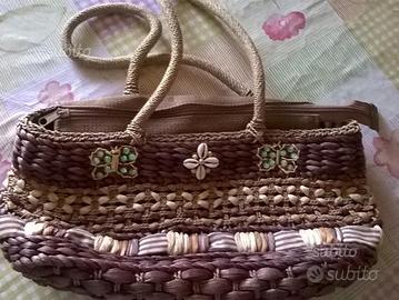 Borsa in paglia