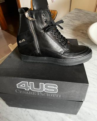 Scarpe Paciotti con tacco all’interno