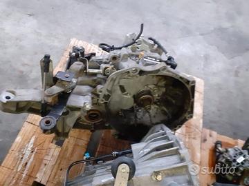 Cambio Manuale Per Opel Corsa C 1.0 3 Cilindri