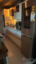 CUCINA MODERNA DI  VENETA CUCINE USATA POCO