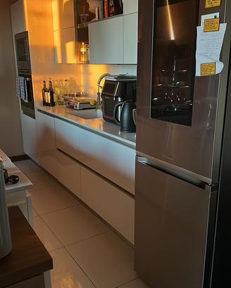 CUCINA MODERNA DI  VENETA CUCINE USATA POCO