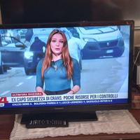 TV LED 32" TELEFUNKEN        Televisore