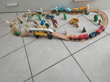 Pista trenino in legno BRIO completa con ponte 