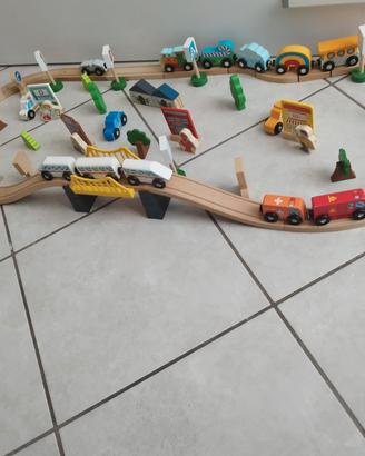 Pista trenino in legno BRIO completa con ponte 
