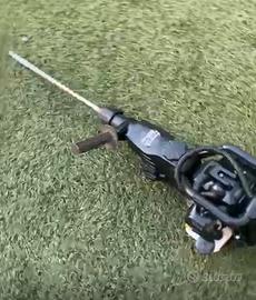 Demolitore trivella a scoppo