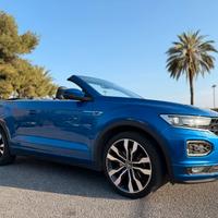 VW T-Roc R-Line Cabrio- 150kw 45.m km-automat- Led