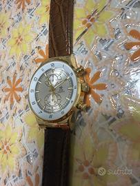 Orologio elegante uomo